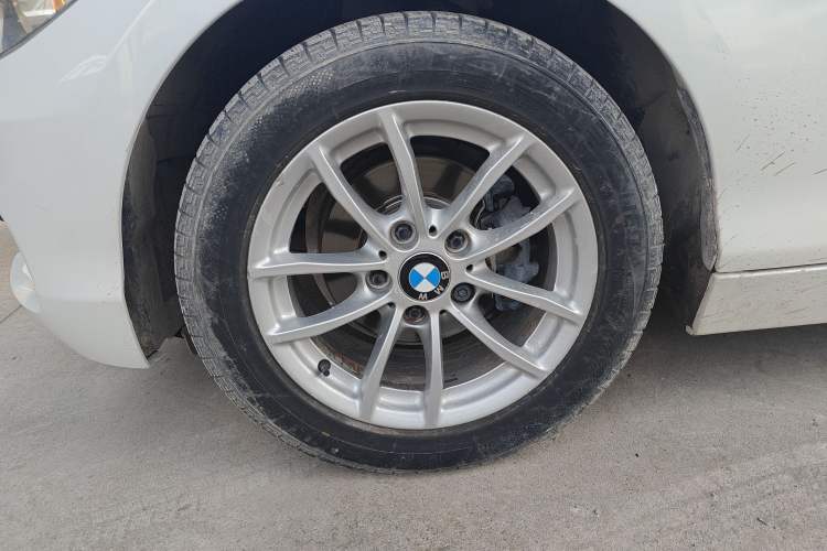 Used BMW 1 Series 2016 118i Leading Model Left Front Wheel Hub