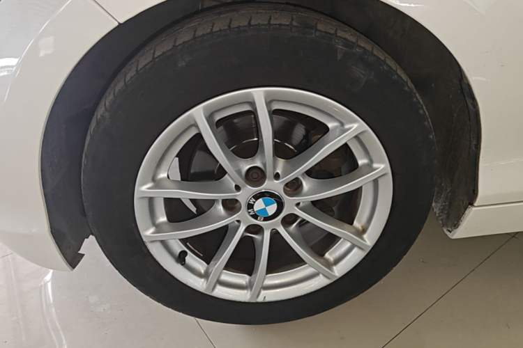Used BMW 1 Series 2016 118i Leading Model Left Front Wheel Hub