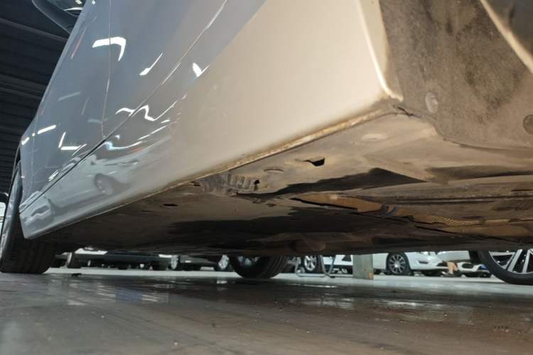 Used BMW 1 Series 2016 120i Leading Model Left Side Sill
