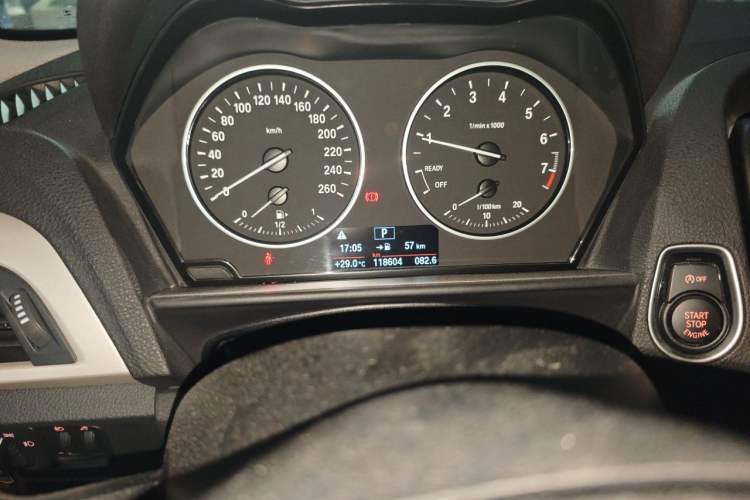 Used BMW 1 Series 2016 118i Leading Model Odometer Close Up