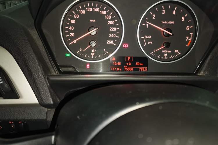 Used BMW 1 Series 2016 118i Leading Model Odometer Close Up