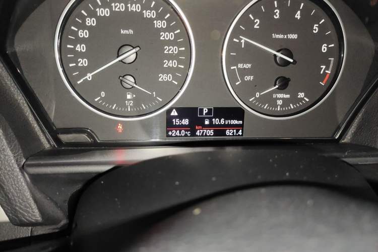 Used BMW 1 Series 2016 120i Leading Model Odometer Close Up