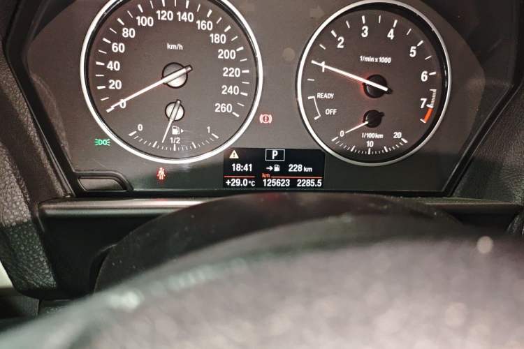 Used BMW 1 Series 2016 120i Leading Model Odometer Close Up