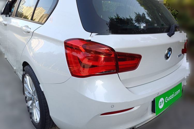 Used BMW 1 Series 2016 120i Leading Model Rear Left 45 Deg