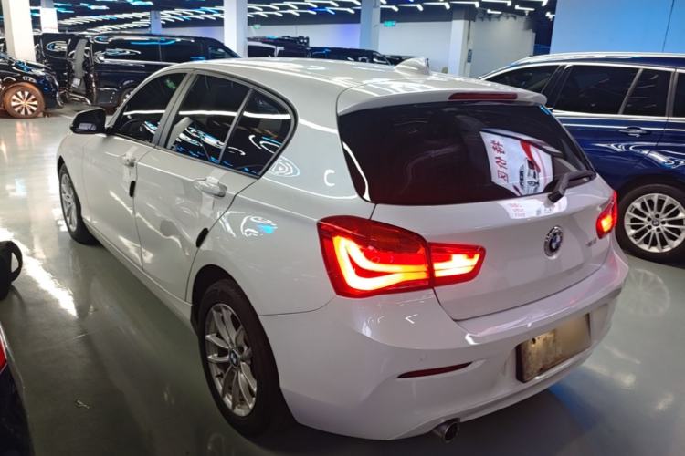 Used BMW 1 Series 2016 118i Leading Model Rear Left 45 Deg