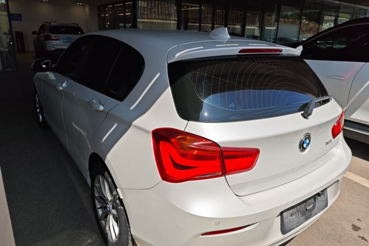 Used BMW 1 Series 2016 118i Leading Model Rear Left 45 Deg