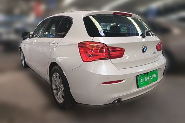 Used BMW 1 Series 2016 118i Leading Model Rear Left 45 Deg