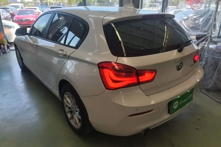 Used BMW 1 Series 2016 118i Leading Model Rear Left 45 Deg
