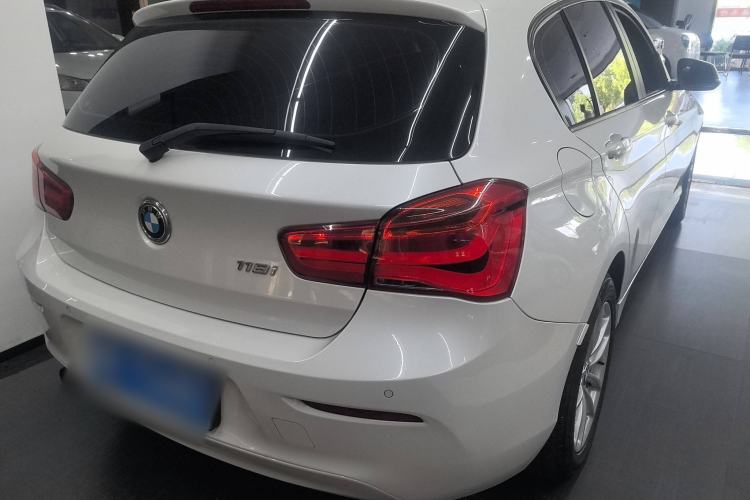 Used BMW 1 Series 2016 118i Leading Model Rear Right 45 Deg