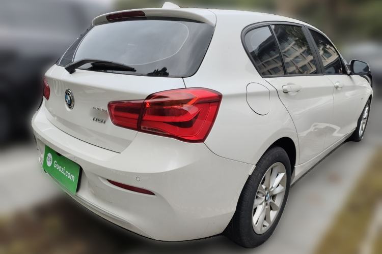 Used BMW 1 Series 2016 118i Leading Model Rear Right 45 Deg
