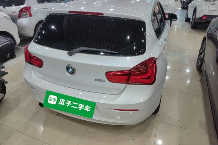 Used BMW 1 Series 2016 118i Leading Model Rear Right 45 Deg