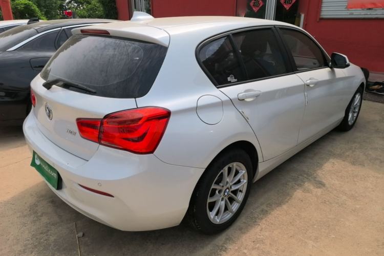 Used BMW 1 Series 2016 118i Leading Model Rear Right 45 Deg