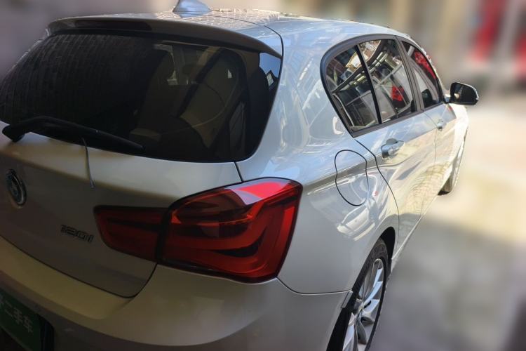 Used BMW 1 Series 2016 120i Leading Model Rear Right 45 Deg
