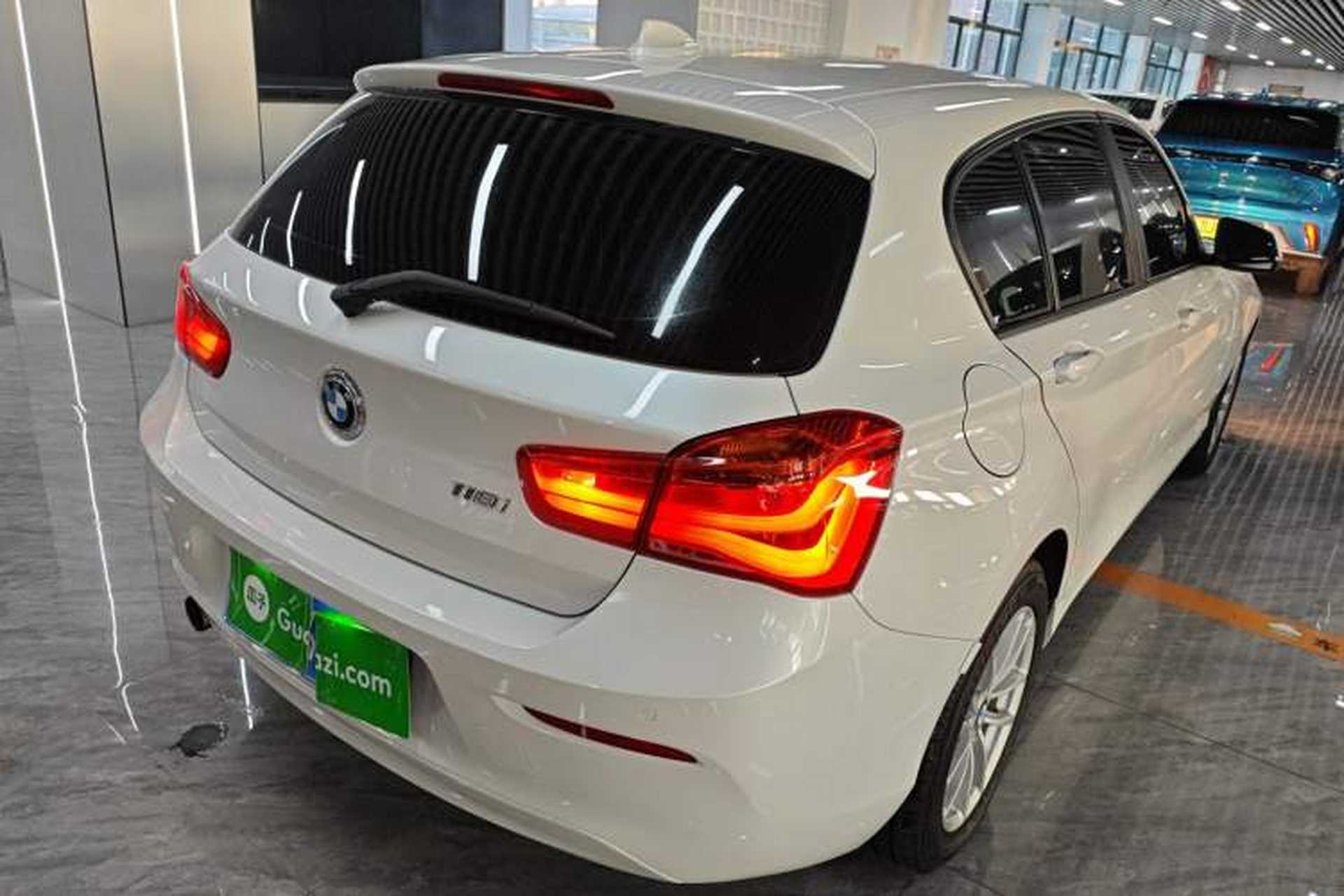 Used BMW 1 Series 2016 118i Leading Model Rear Right 45 Deg