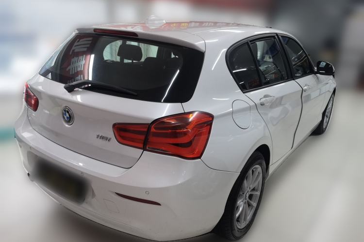 Used BMW 1 Series 2016 118i Urban Design Package Rear Right 45 Deg