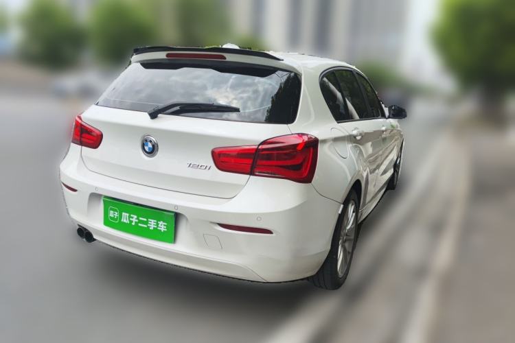 Used BMW 1 Series 2016 120i Leading Model Rear Right 45 Deg