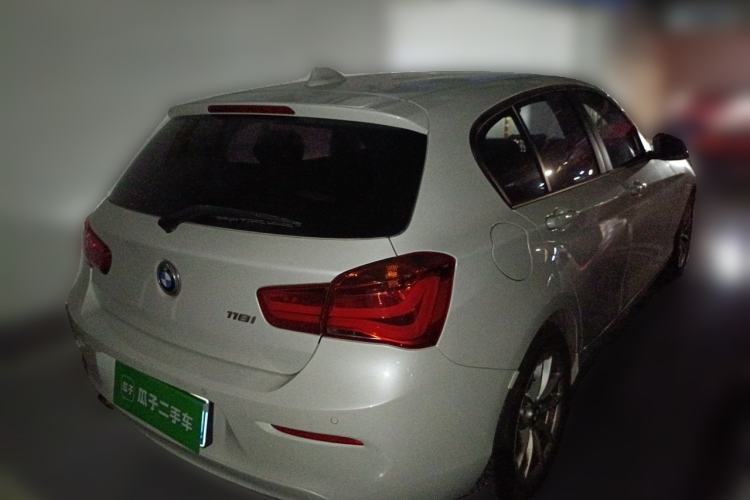 Used BMW 1 Series 2016 118i Leading Model Rear Right 45 Deg