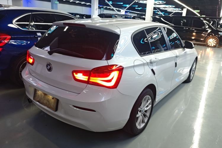 Used BMW 1 Series 2016 118i Leading Model Rear Right 45 Deg