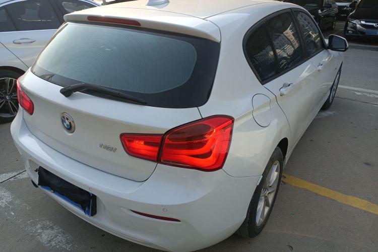 Used BMW 1 Series 2016 118i Urban Design Package Rear Right 45 Deg