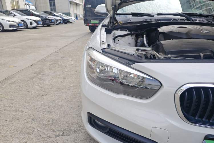 Used BMW 1 Series 2016 118i Leading Model Right Front Headlight