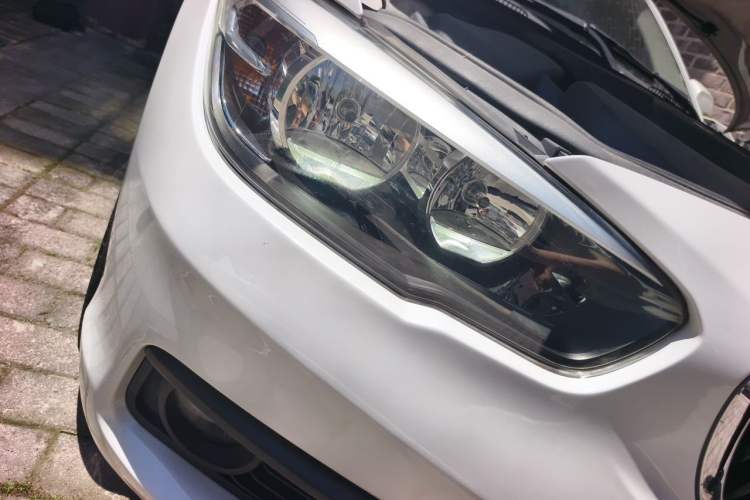 Used BMW 1 Series 2016 120i Leading Model Right Front Headlight