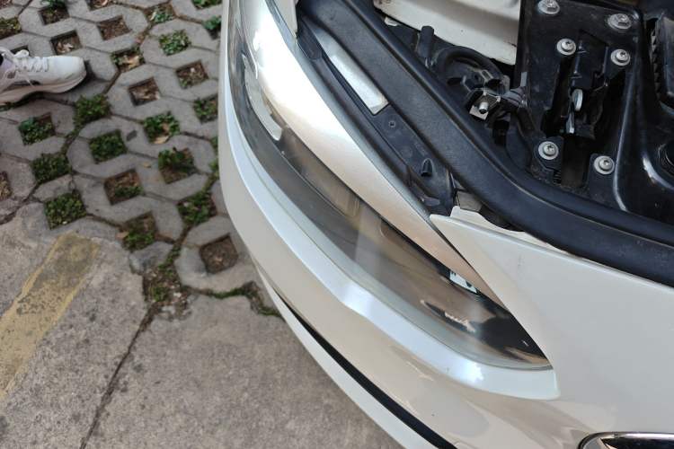 Used BMW 1 Series 2016 118i Leading Model Right Front Headlight
