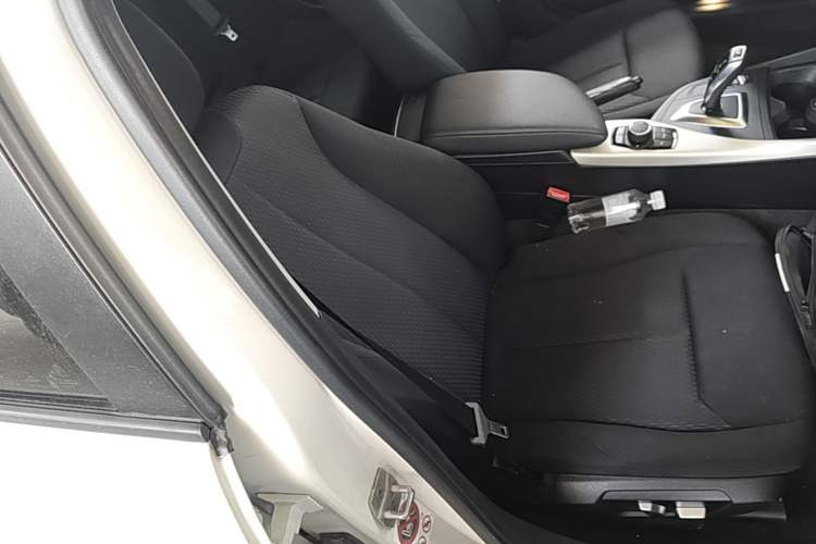 Used BMW 1 Series 2016 120i Leading Model Right Front Seat