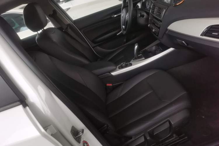 Used BMW 1 Series 2016 118i Leading Model Right Front Seat