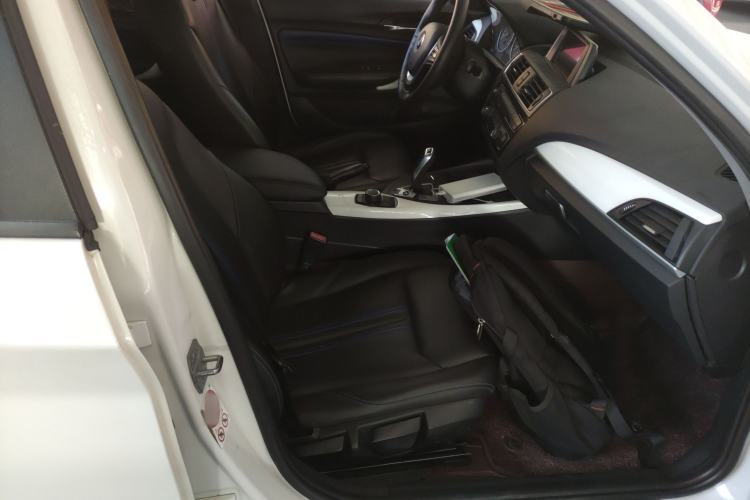 Used BMW 1 Series 2016 118i Urban Design Package Right Front Seat