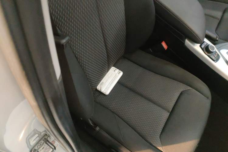 Used BMW 1 Series 2016 120i Leading Model Right Front Seat