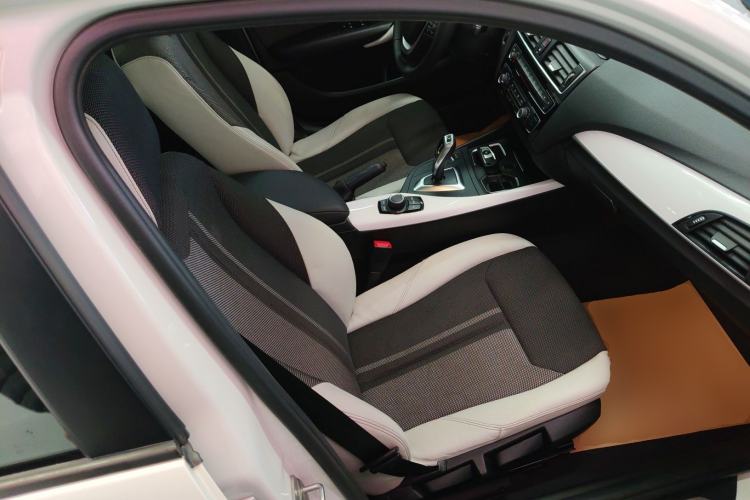 Used BMW 1 Series 2016 118i Urban Design Package Right Front Seat
