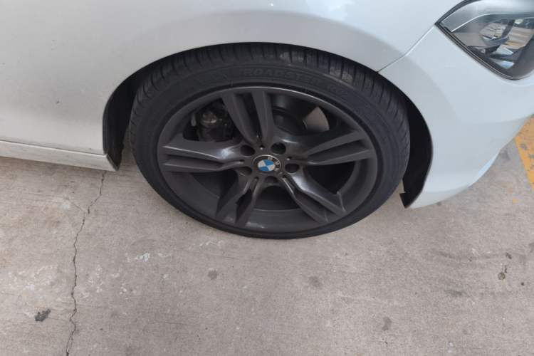 Used BMW 1 Series 2016 120i Leading Model Right Front Wheel Hub