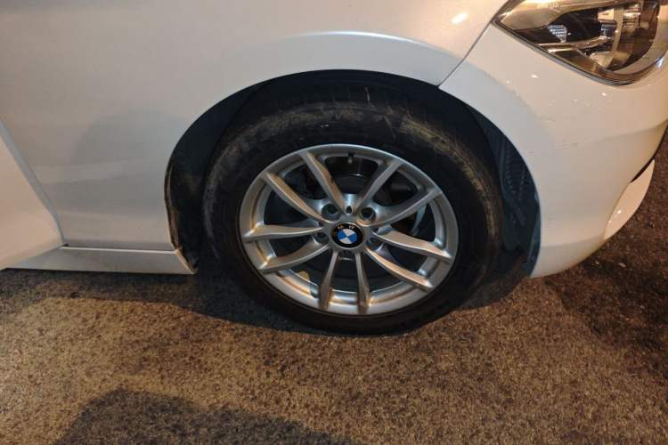 Used BMW 1 Series 2016 118i Leading Model Right Front Wheel Hub