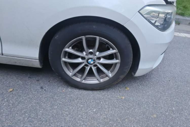 Used BMW 1 Series 2016 118i Leading Model Right Front Wheel Hub