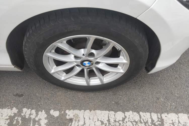Used BMW 1 Series 2016 118i Leading Model Right Front Wheel Hub