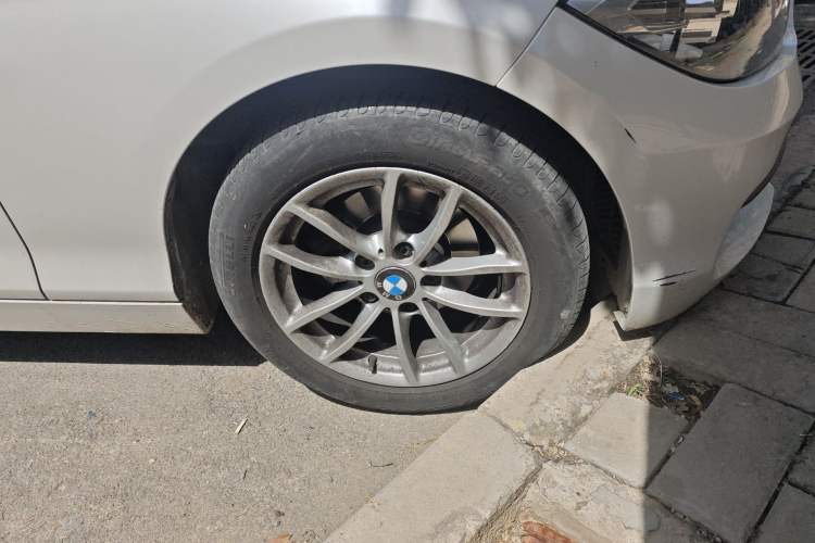 Used BMW 1 Series 2016 118i Leading Model Right Front Wheel Hub