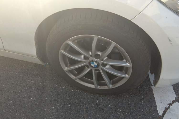 Used BMW 1 Series 2016 118i Leading Model Right Front Wheel Hub