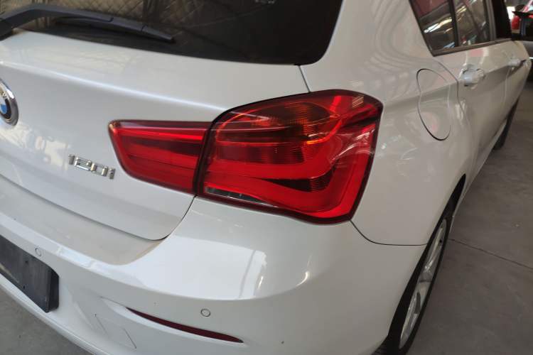 Used BMW 1 Series 2016 118i Urban Design Package Right Rear Taillight