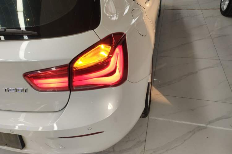 Used BMW 1 Series 2016 120i Leading Model Right Rear Taillight