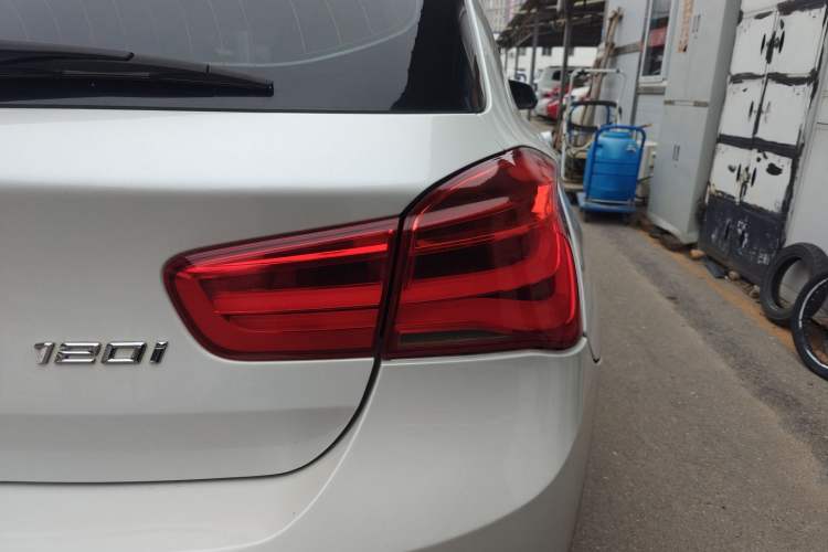 Used BMW 1 Series 2016 120i Leading Model Right Rear Taillight