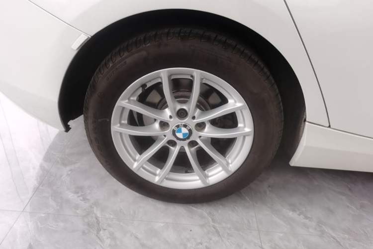 Used BMW 1 Series 2016 118i Leading Model Right Rear Wheel Hub