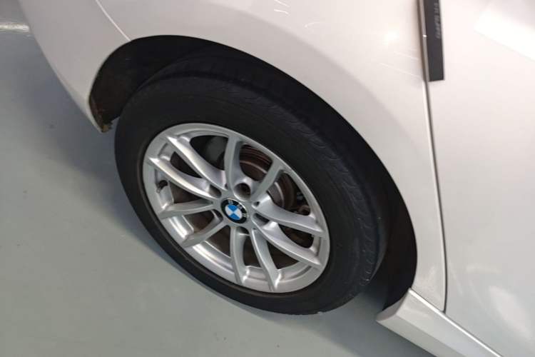 Used BMW 1 Series 2016 118i Leading Model Right Rear Wheel Hub