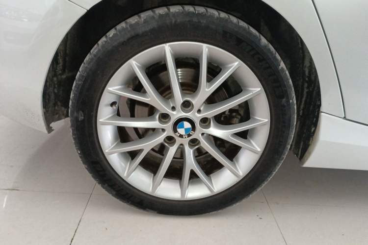 Used BMW 1 Series 2016 120i Leading Model Right Rear Wheel Hub