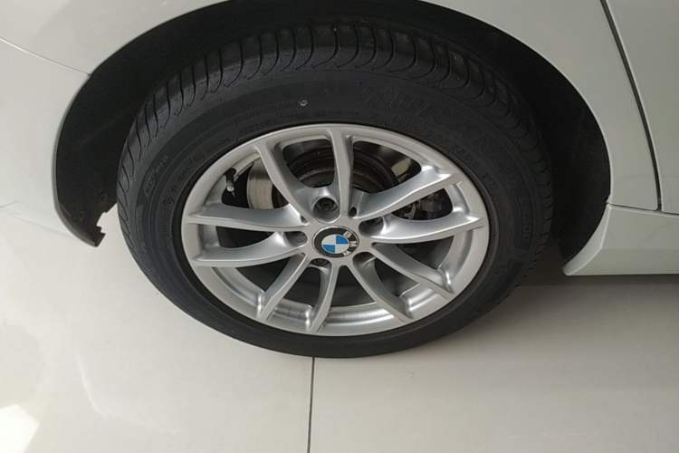 Used BMW 1 Series 2016 118i Leading Model Right Rear Wheel Hub