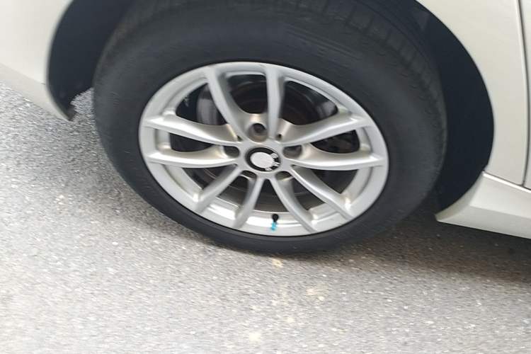 Used BMW 1 Series 2016 118i Leading Model Right Rear Wheel Hub