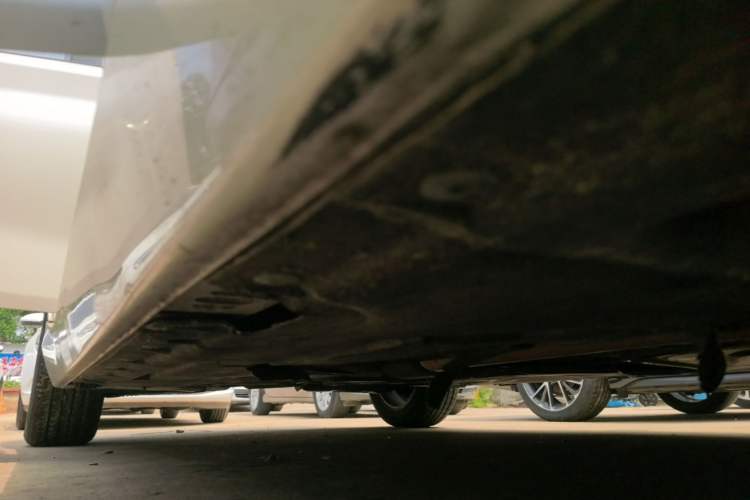 Used BMW 1 Series 2016 118i Leading Model Right Side Sill