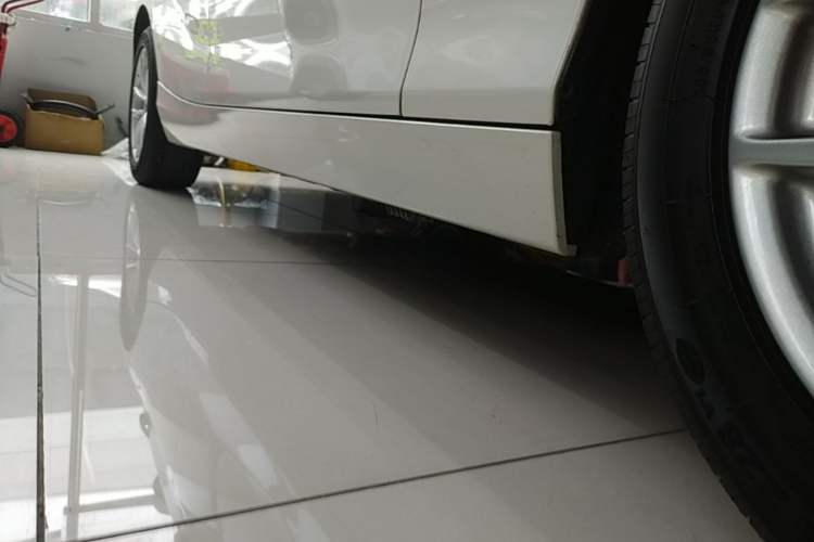 Used BMW 1 Series 2016 118i Leading Model Right Side Sill