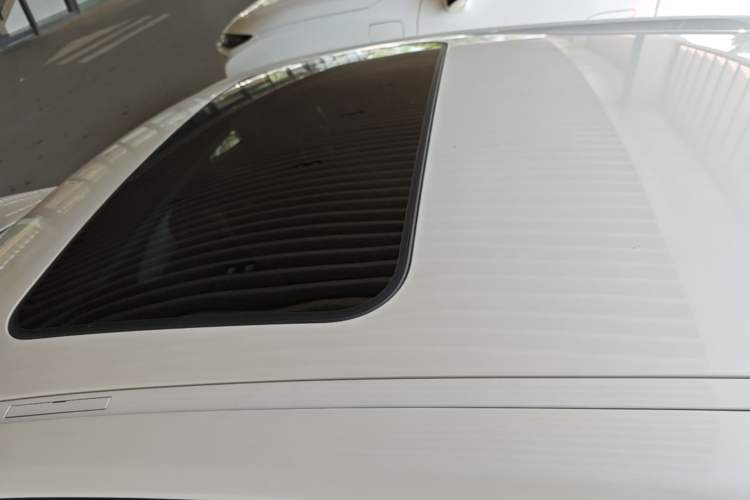 Used BMW 1 Series 2016 118i Leading Model Roof