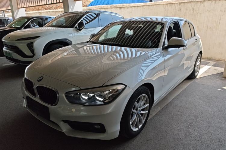 Used BMW 1 Series 2016 118i Leading Model Guazi used car, China used car export, Used car for sale, Used BMW cars, Cheapest cars for sale