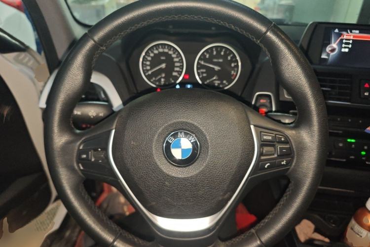 Used BMW 1 Series 2016 118i Leading Model Steering Wheel